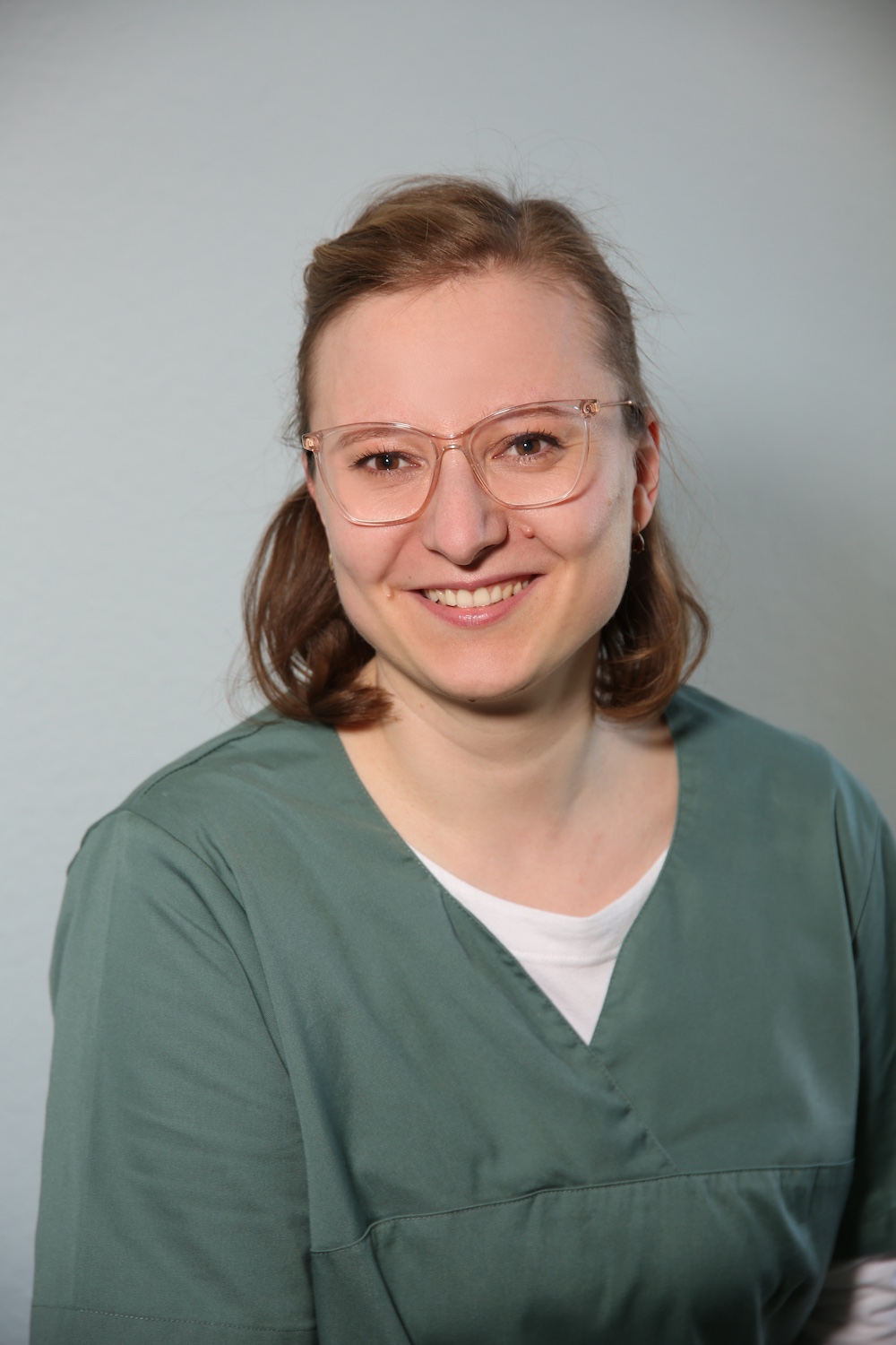 Dr. Theresa Fichtner